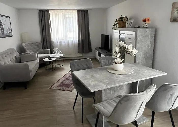 2 In Direkter Naehe Zum Rhein شقة